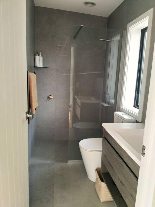 Xspot Medlands Beach House - Ocean Views - Short Stroll To The Beach المظهر الخارجي الصورة